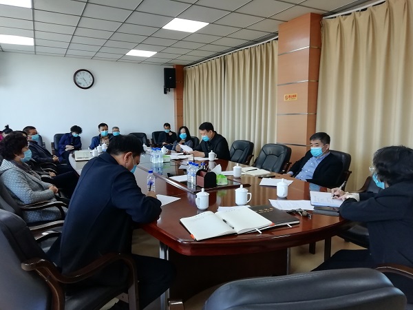 1589428804481090.jpg 长春市残联党组学习传达习近平总书记关于解放思想的重要论述和全省疫情防控工作视频调度会议精神.jpg