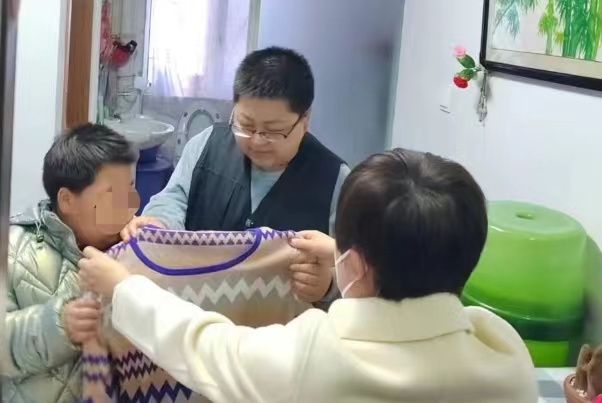 1712058560631686.jpg 1712058560631686.jpg