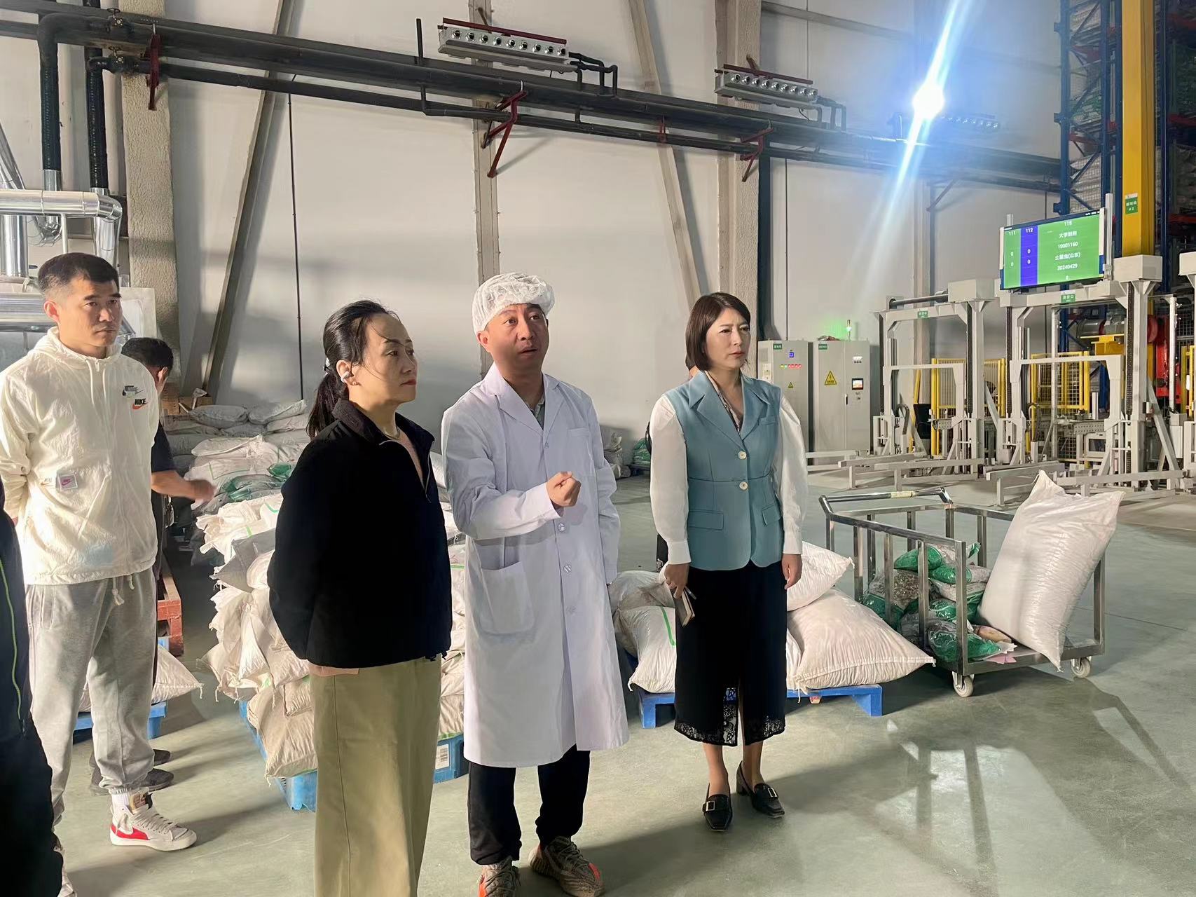 1715935960100299.jpg 1715935960100299.jpg