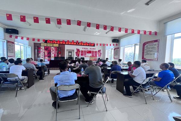 用25.7.7乐山镇开展2025年农村残疾人种养殖培训班2.jpg